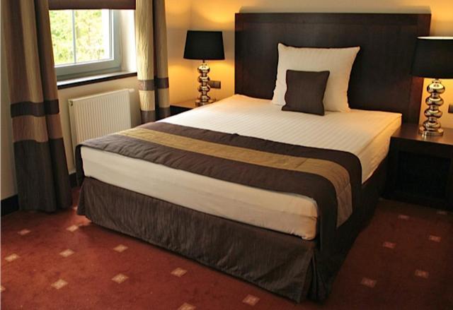 Hotel Nowy Dwor Elizy Blisko Sky Bridge Dlugopole-Zdroj Ngoại thất bức ảnh