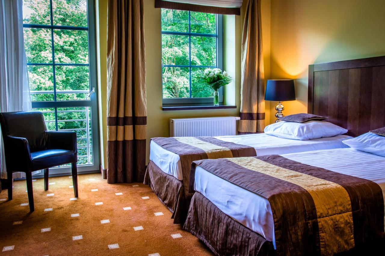 Hotel Nowy Dwor Elizy Blisko Sky Bridge Dlugopole-Zdroj Ngoại thất bức ảnh