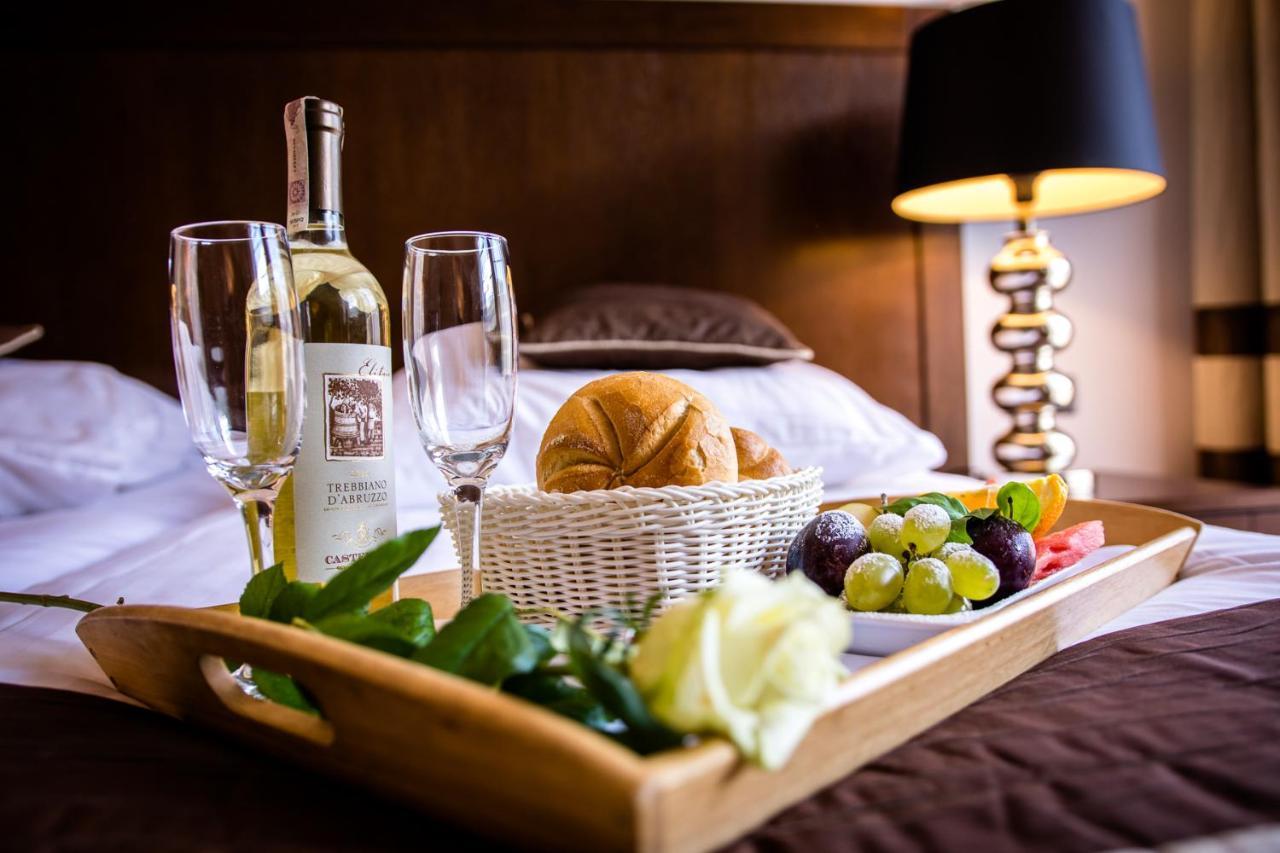 Hotel Nowy Dwor Elizy Blisko Sky Bridge Dlugopole-Zdroj Ngoại thất bức ảnh