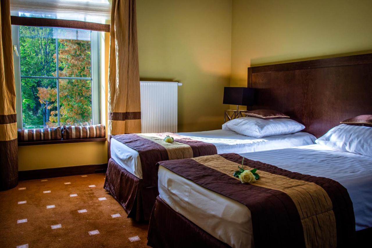 Hotel Nowy Dwor Elizy Blisko Sky Bridge Dlugopole-Zdroj Ngoại thất bức ảnh