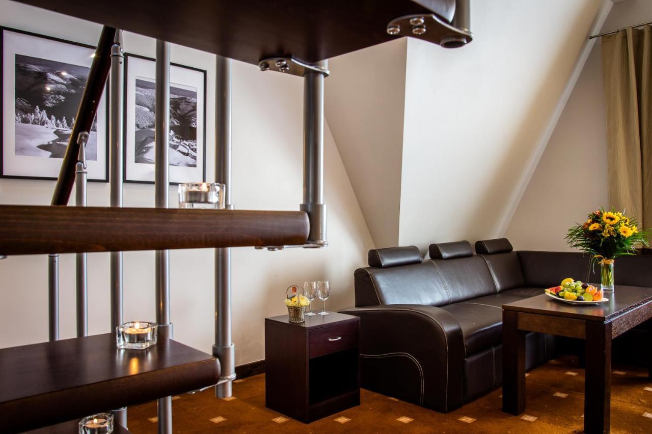 Hotel Nowy Dwor Elizy Blisko Sky Bridge Dlugopole-Zdroj Ngoại thất bức ảnh